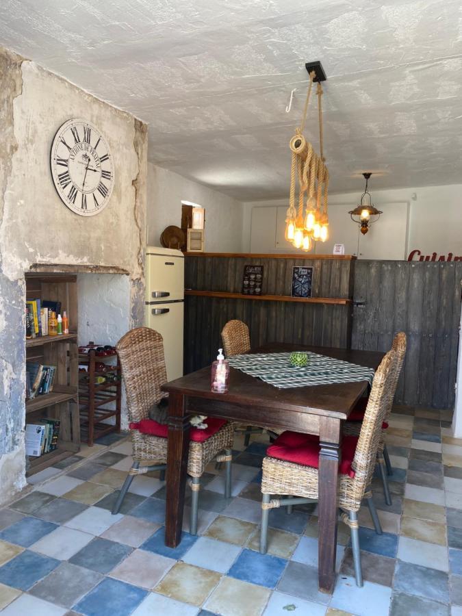 B&B Los Lujos Oria 外观 照片