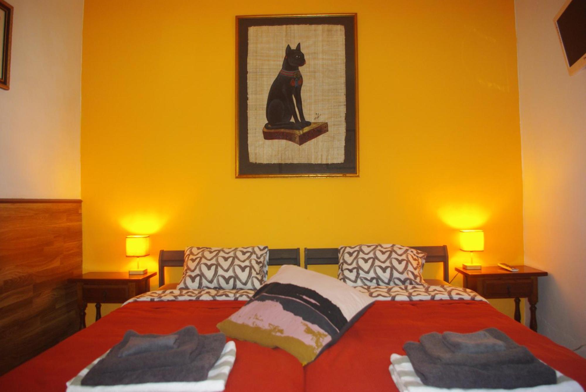 B&B Los Lujos Oria 外观 照片