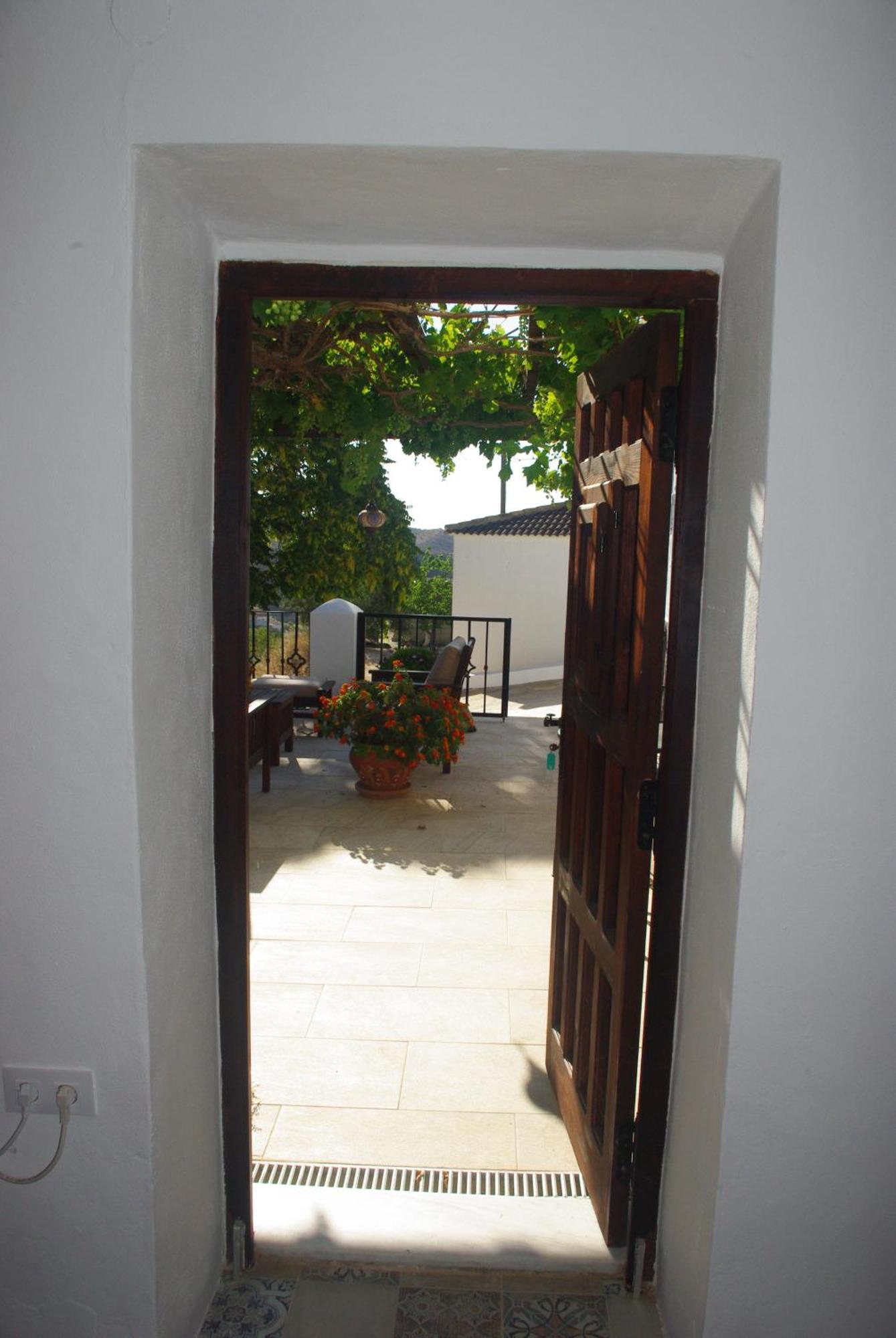 B&B Los Lujos Oria 外观 照片
