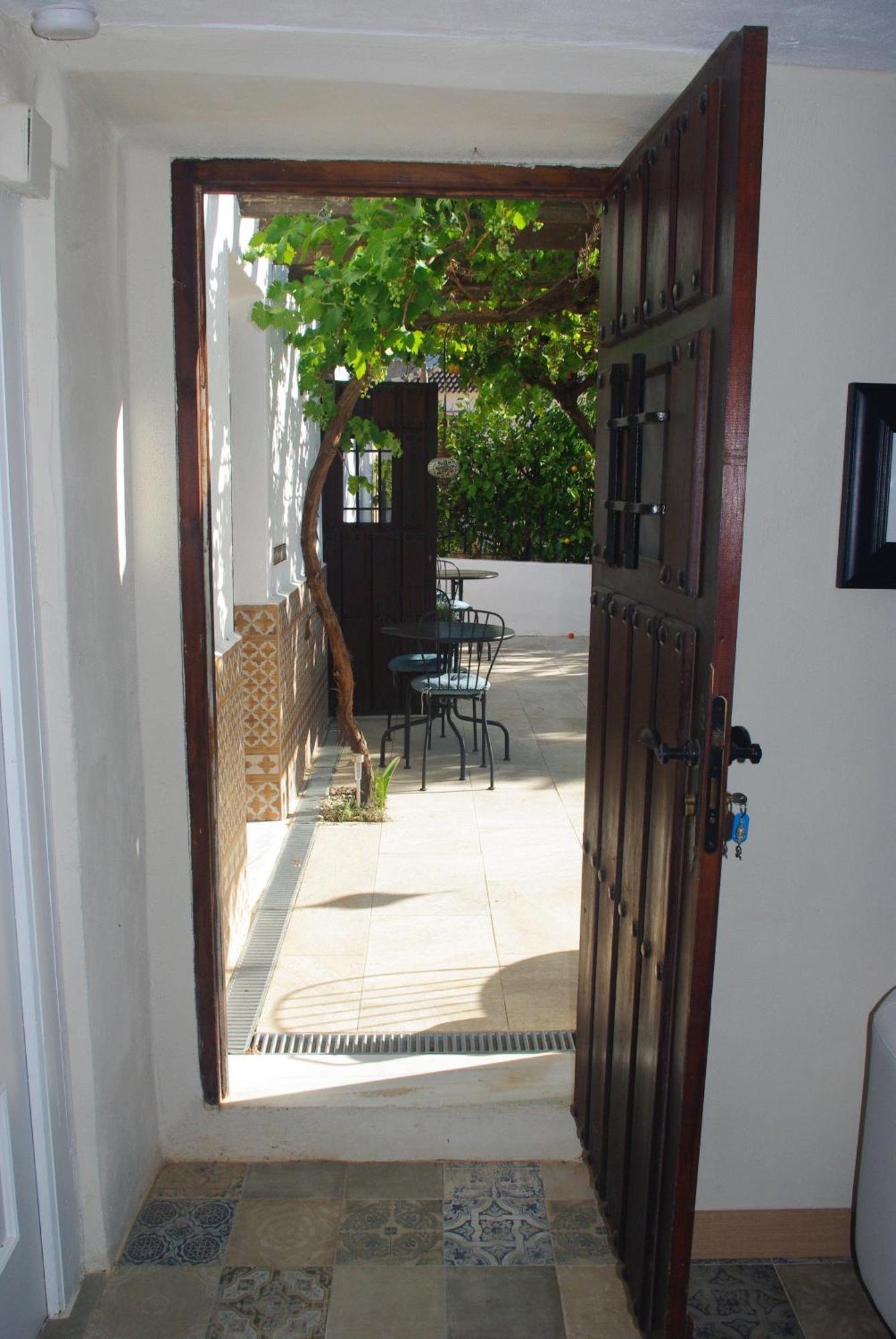 B&B Los Lujos Oria 外观 照片
